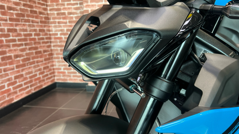 BMW S 1000 R (25MY)